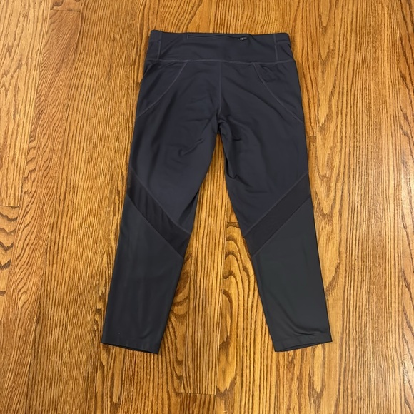 Gray Nike Capris! - Picture 2 of 5